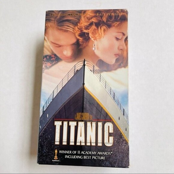 Titanic 1 & 2 VHS Hi Fi Stereo Titanic Movie Classic Drama - Picture 1 of 6